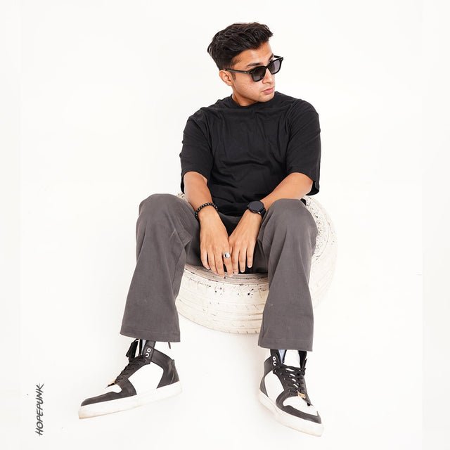 Ivory Black - Sale